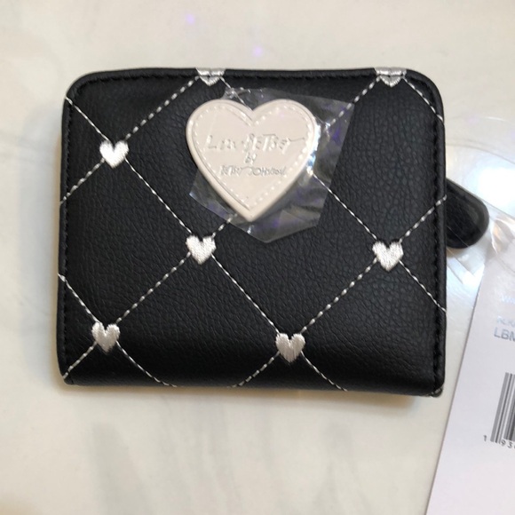 Betsey Johnson Luv Betsey Snap Card Wallet Black & Nude White Stitched Heart NWT - Picture 13 of 16